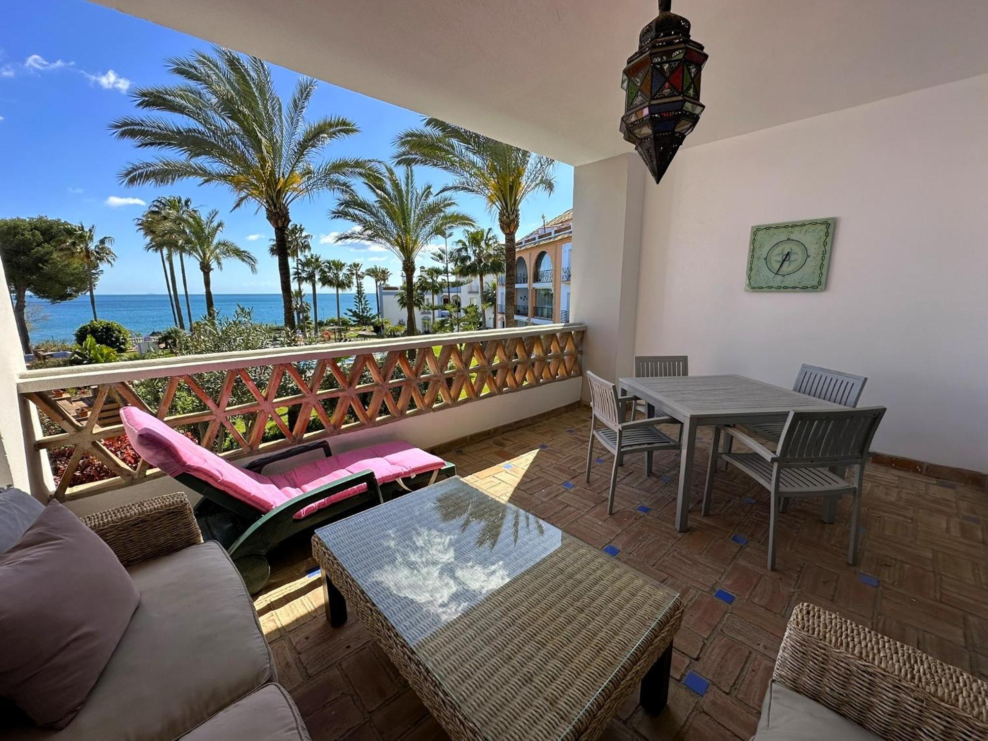La Perla De Marakech Estepona Exterior foto